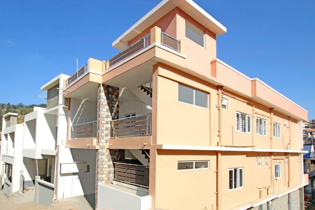 Oyo Home 30533 Anmol Peace Home Stay Ooty Eksteriør billede