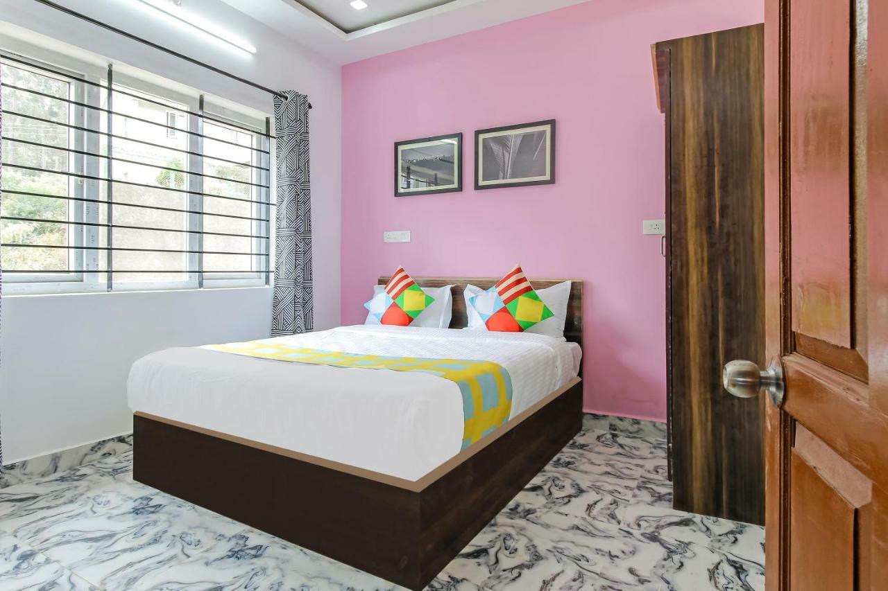 Oyo Home 30533 Anmol Peace Home Stay Ooty Eksteriør billede